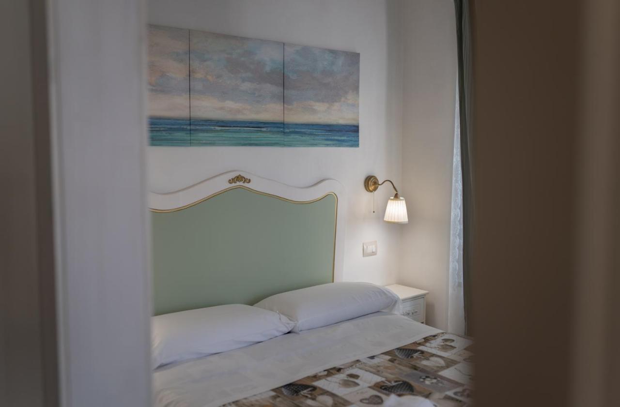 Romantica Polignano a Mare Buitenkant foto